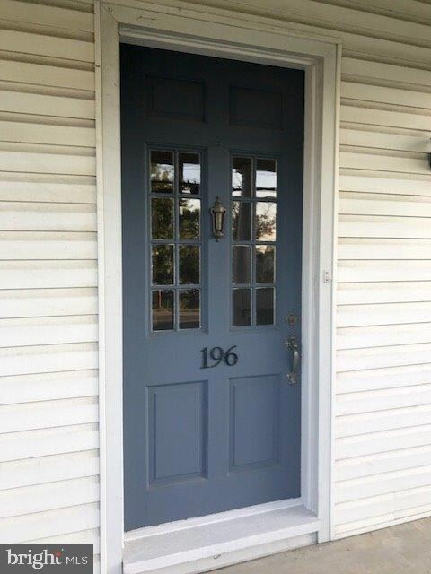 196 W Main St, Leola, PA 17540 - photo 4