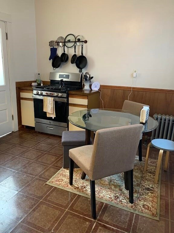 96 Winthrop Rd unit 2, Brookline, MA 02445 - photo 3