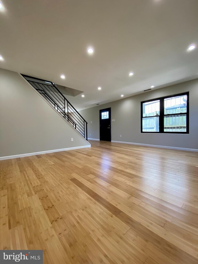 58 Pennington Ln, Quakertown, PA 18951 - photo 2