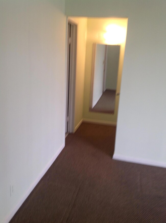 207 Norwich I, West Palm Beach, FL 33417 - photo 4