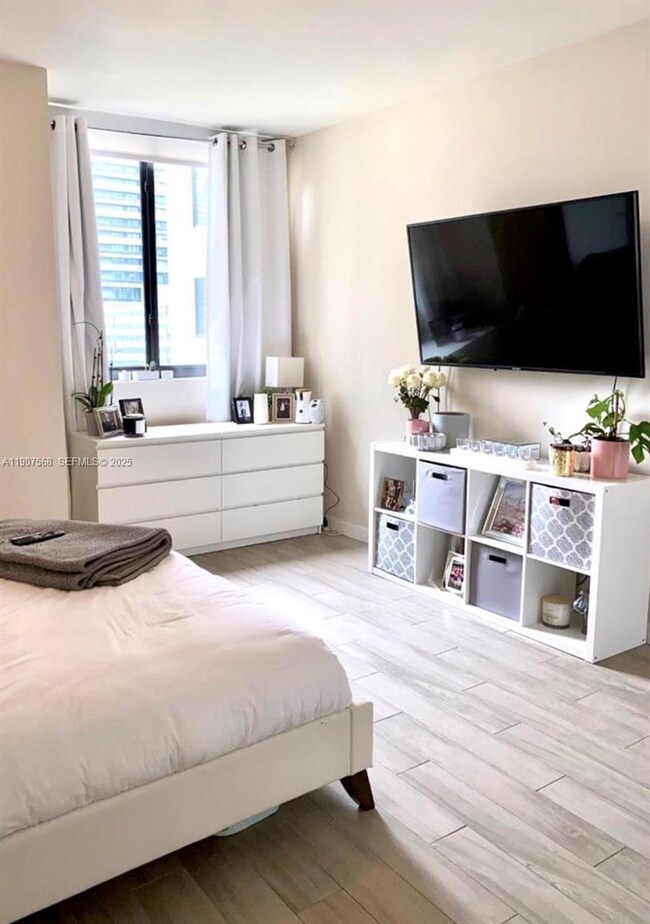 Nine at Mary Brickell Village unit 1407, Miami, FL 33130 - photo 4