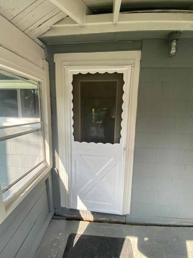 5 Entrance