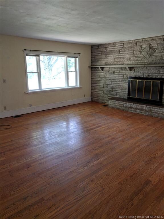 10005 Atkins Rd, Floyds Knobs, IN 47119 - photo 3