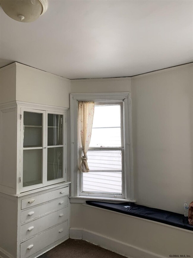 507 Morris St, Albany, NY 12208 - photo 2