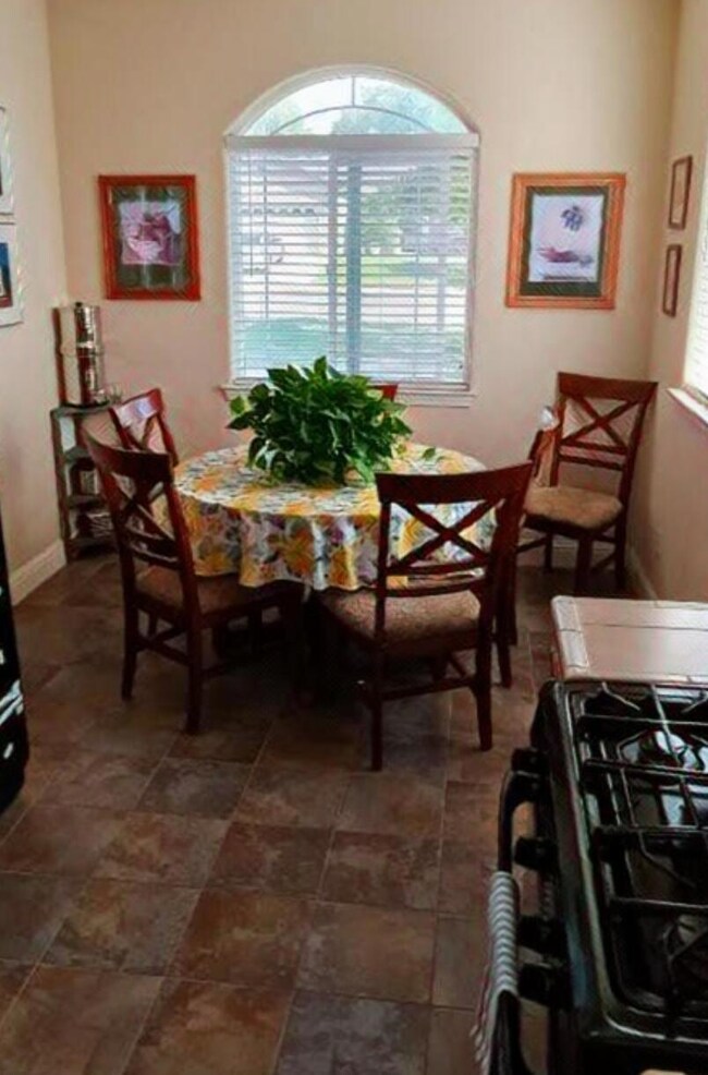 955 Domain Way, Redding, CA 96003 - photo 5