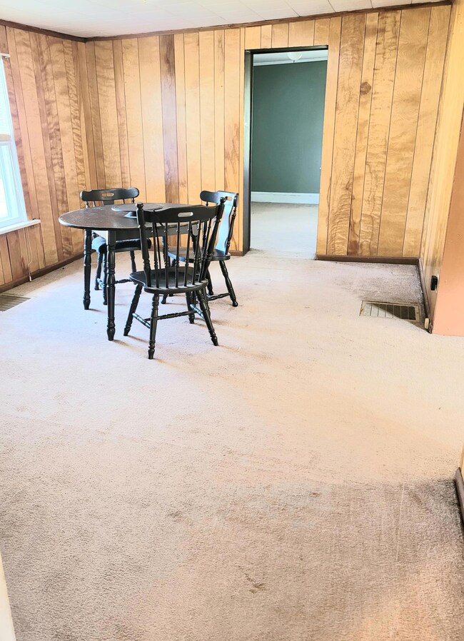 1451 Robertson Rd, Bedford, VA 24523 - photo 5