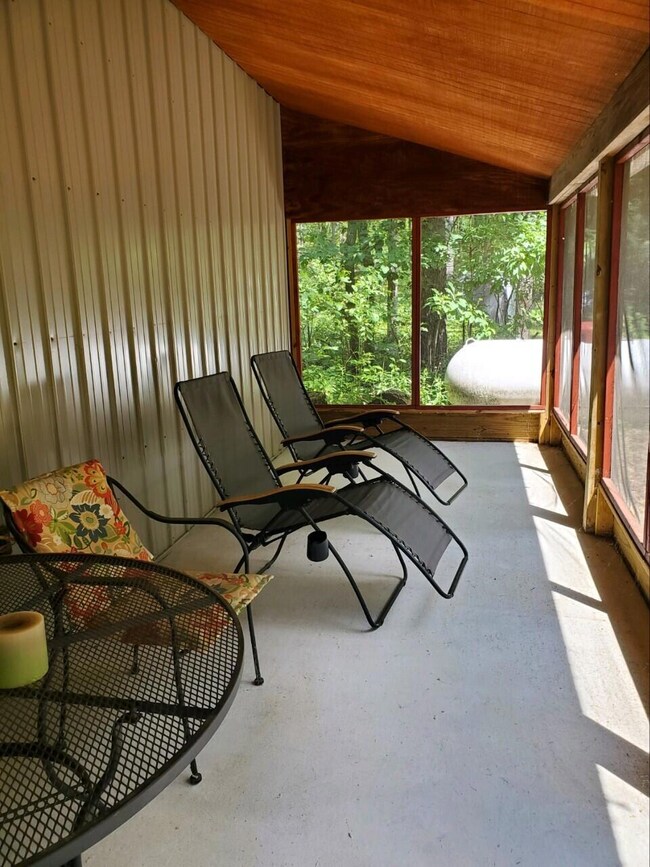 t18