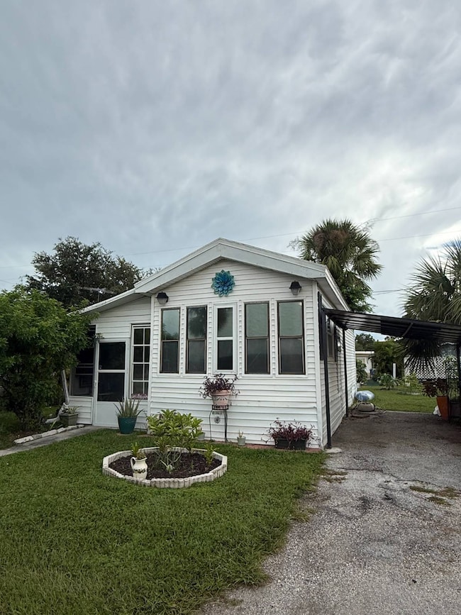 5757 66th St N unit 36, Saint Petersburg, FL 33709 - photo 2