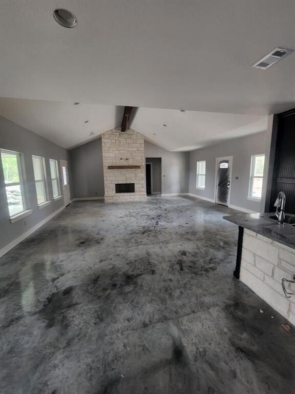 2010 Ryans Ct, Springtown, TX 76082 - photo 3