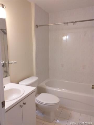 unlisted-address, Pembroke Pines, FL 33025 - photo 7