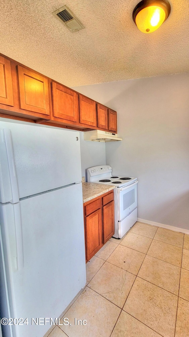 5135 Indian Lakes Ct unit 3, Jacksonville, FL 32210 - photo 5