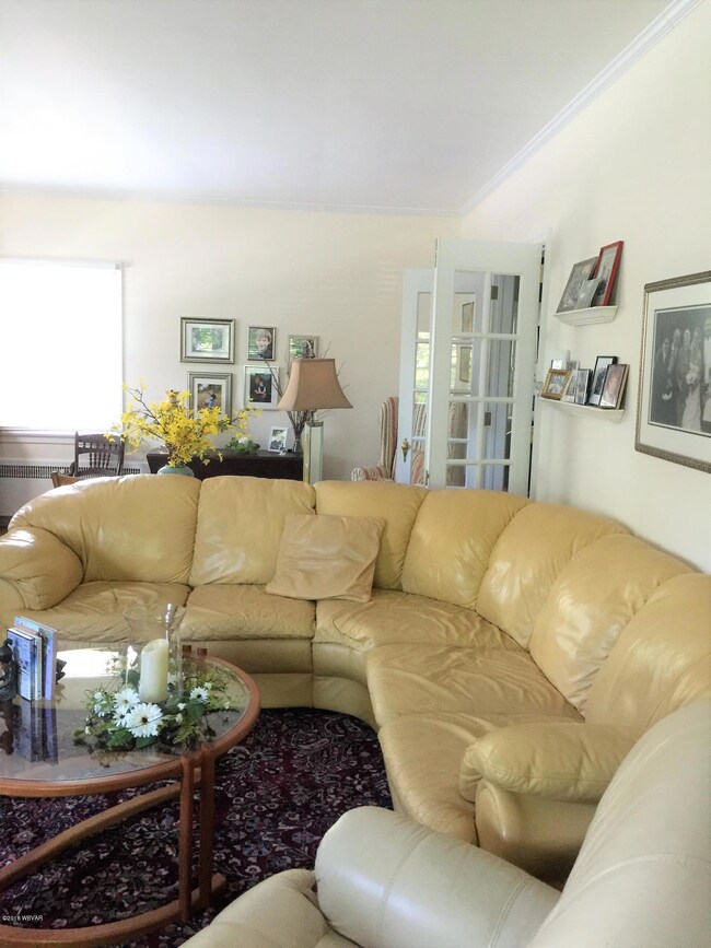 Living Room 3