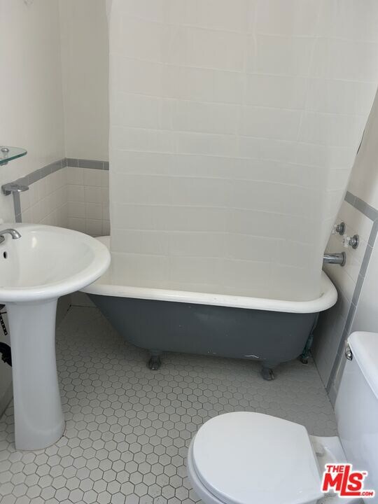 1388 1/2 Edgecliffe Dr unit 1/2, Los Angeles, CA 90026 - photo 4