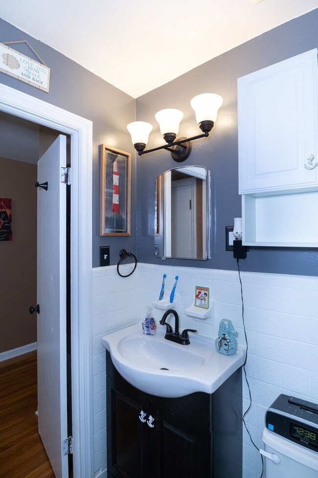 Main Bath