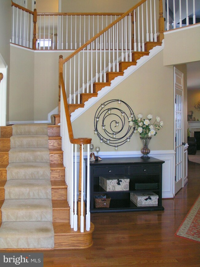 3773 Osborne Dr, Warrenton, VA 20187 - photo 2