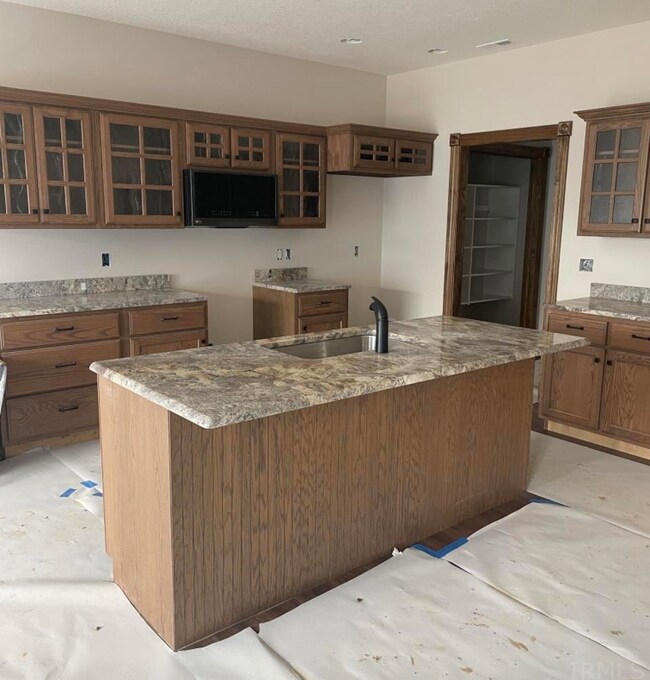 7883 Luna Way, Fort Wayne, IN 46835 - photo 2