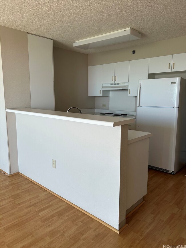 Country Club Village 6 unit 1509, Honolulu, HI 96818 - photo 7