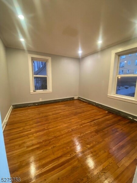555 Westminster Ave unit 4, Elizabeth, NJ 07208 - photo 3