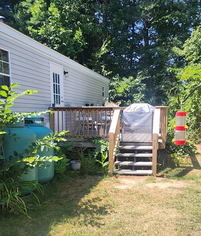 2 Robyn Ct, Litchfield, NH 03052 - photo 5