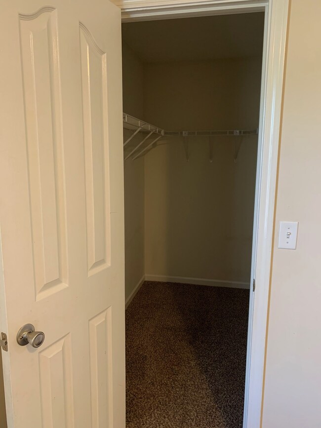 385 Forrestwood Dr, Manchester, TN 37355 - photo 6