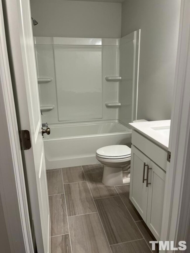 1644 Kipp Ln, Apex, NC 27502 - photo 4