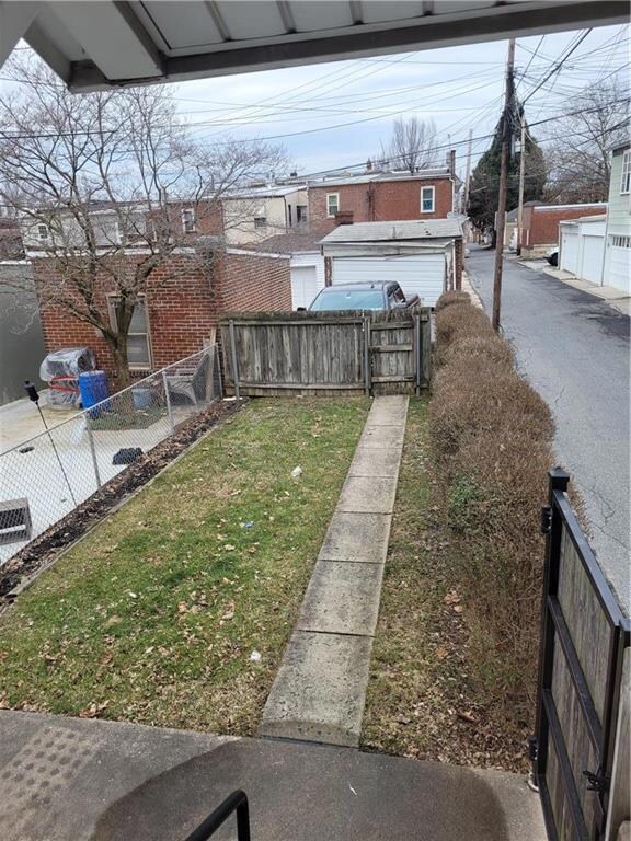 313 N Fulton St, Allentown, PA 18102 - photo 3