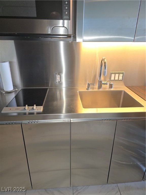 Room details featuring a sink