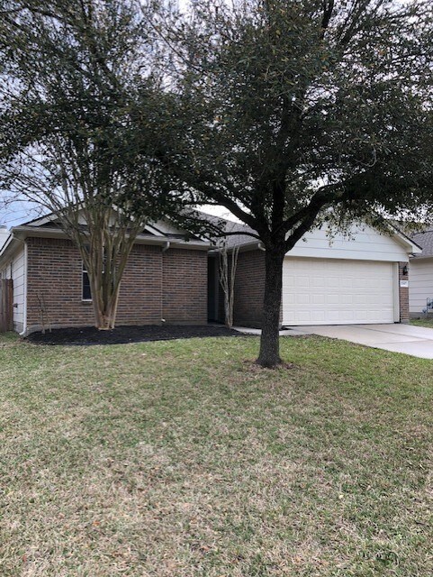 32107 Anne Ln, Pinehurst, TX 77362 - photo 3