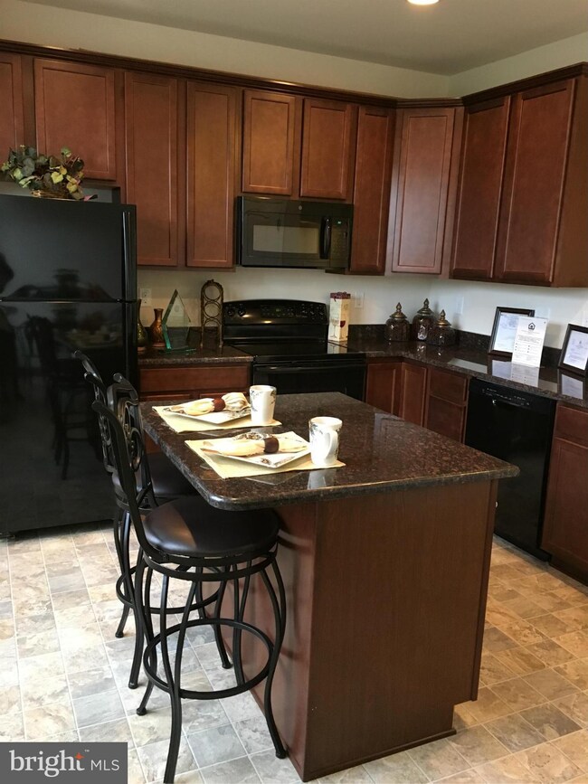 10367 Lantern Ln, Hagerstown, MD 21740 - photo 5