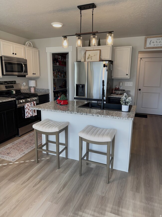 1477 S Sageberry Dr, Santaquin, UT 84655 - photo 5