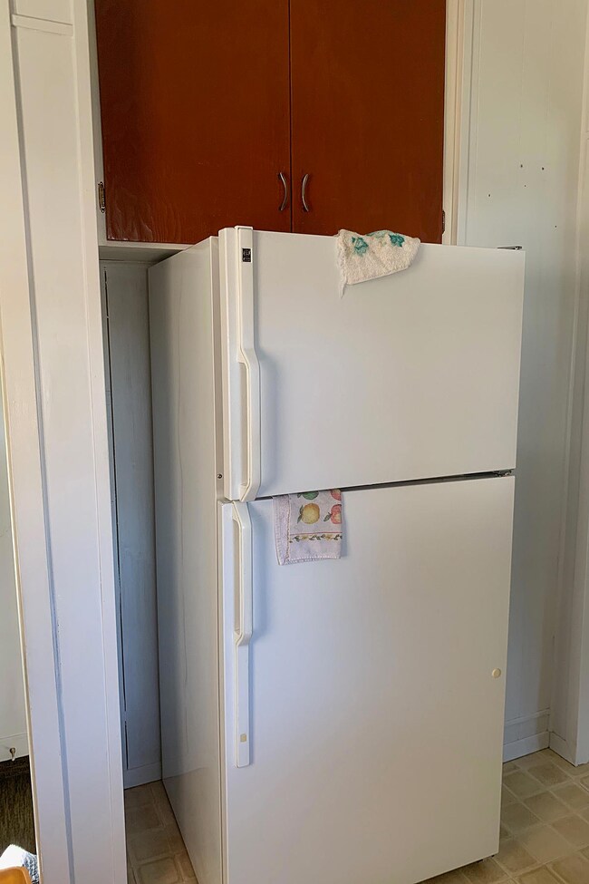 Thu_Fridge<|><|>