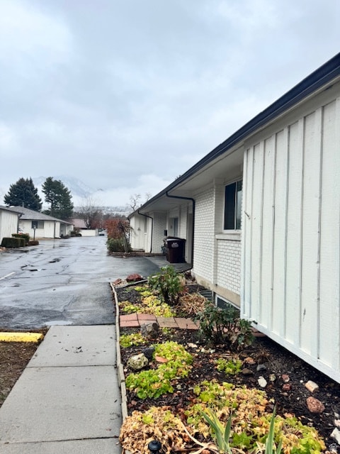 4608 Locust Ln E, Holladay, UT 84117 - photo 2