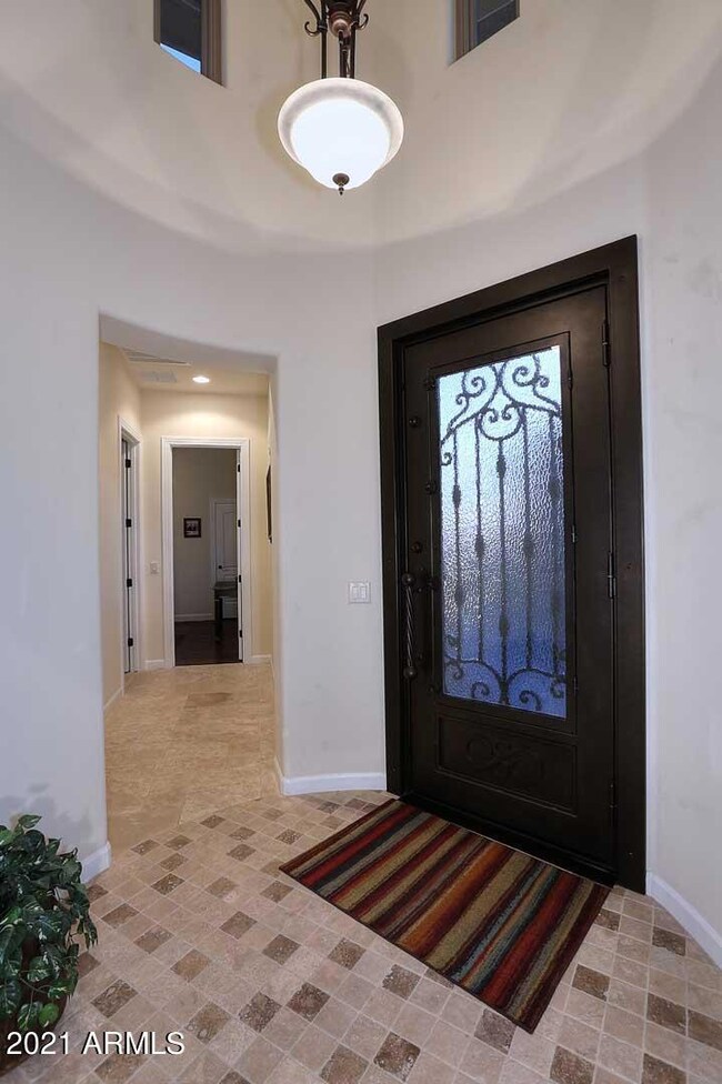 Night-Foyer