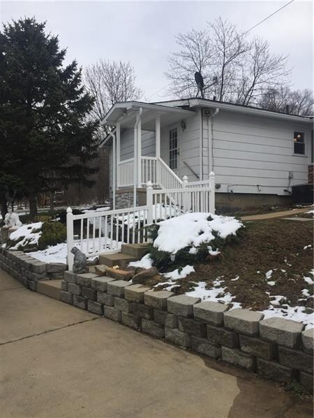 SIDE KITCHEN ENTRANCE-NOTE CEMENT DRIVEWAY