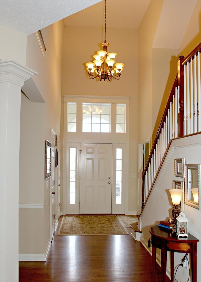 Foyer Entry