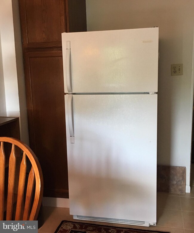 312 Linden St, Reading, PA 19604 - photo 7