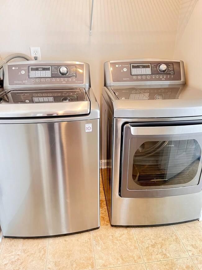 2652 Grand Fir Dr, Greenwood, IN 46143 - photo 6