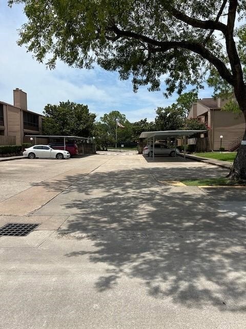 10555 Turtlewood Ct unit 2111, Houston, TX 77072 - photo 5
