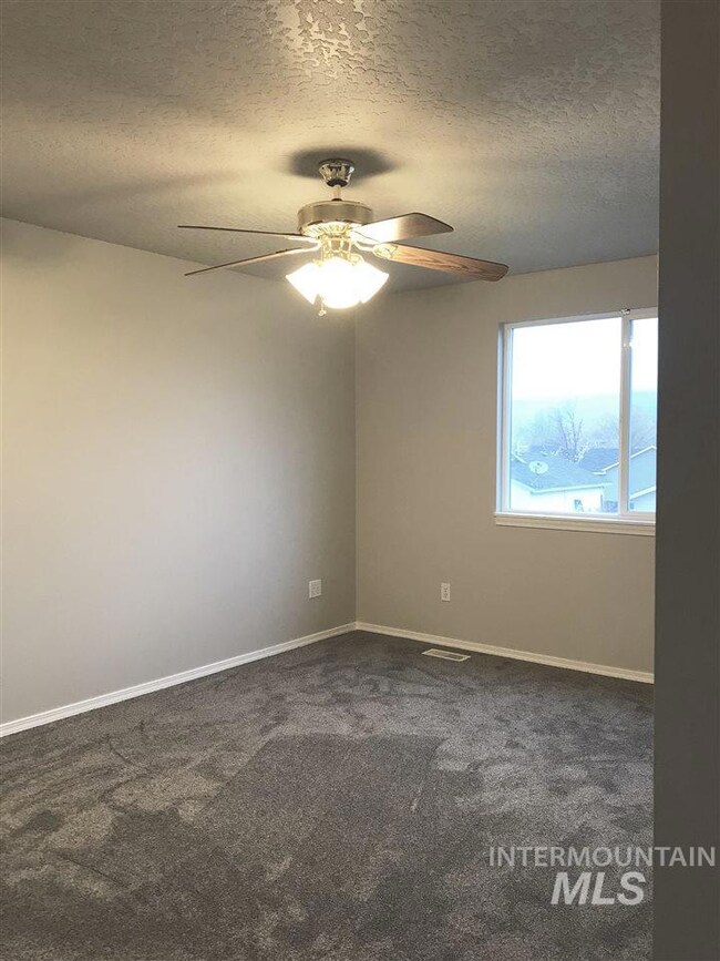 1306 W Hawaii Ave, Nampa, ID 83686 - photo 6
