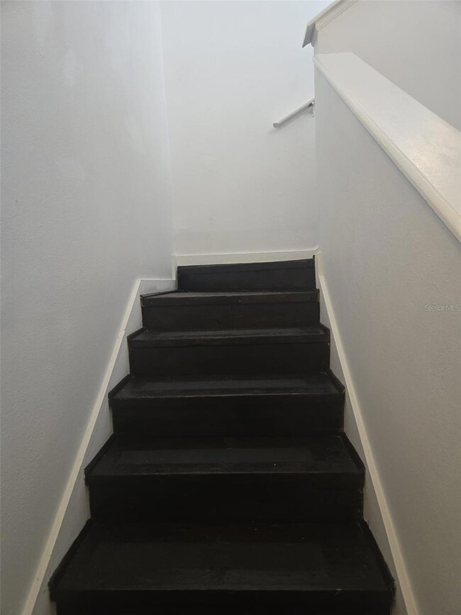 6118 Westgate Dr unit 203, Orlando, FL 32835 - photo 4