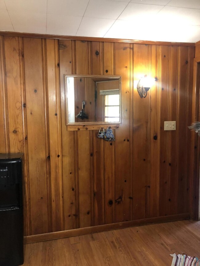 Cool knotty pine