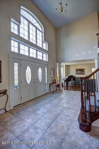 12 Matthew Ct Upper Freehold-small-005-F