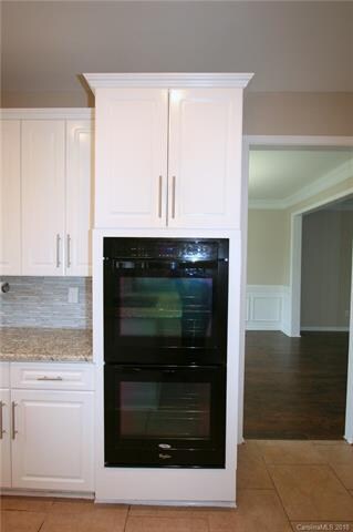 Built-in double ovens