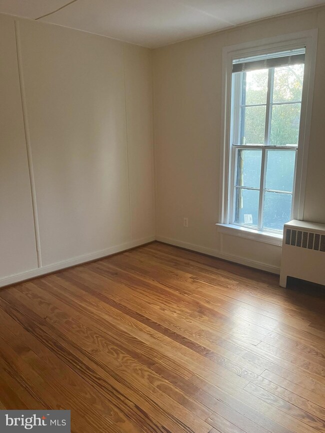 13 Bridge St unit 2, Stockton, NJ 08559 - photo 4