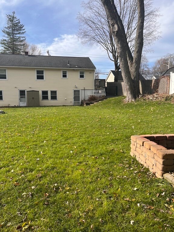 1091 Mammoth Rd unit l, Dracut, MA 01826 - photo 2