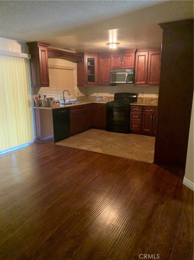 1957 Clemson St, San Bernardino, CA 92407 - photo 3