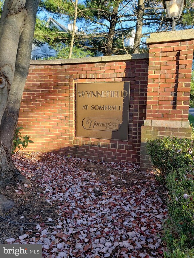 22 Cabot Way, Franklin Park, NJ 08823 - photo 3