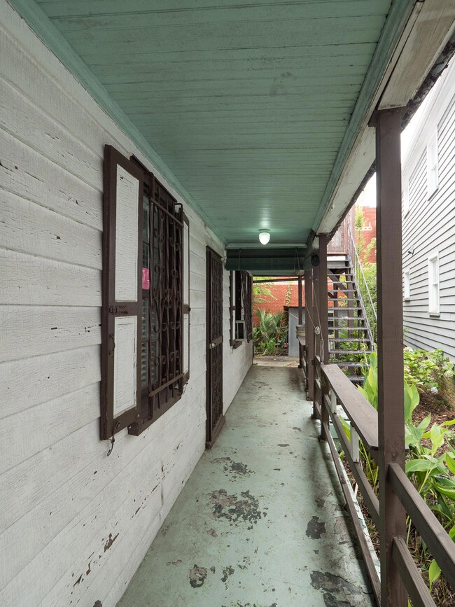 28 Jasper-1066997