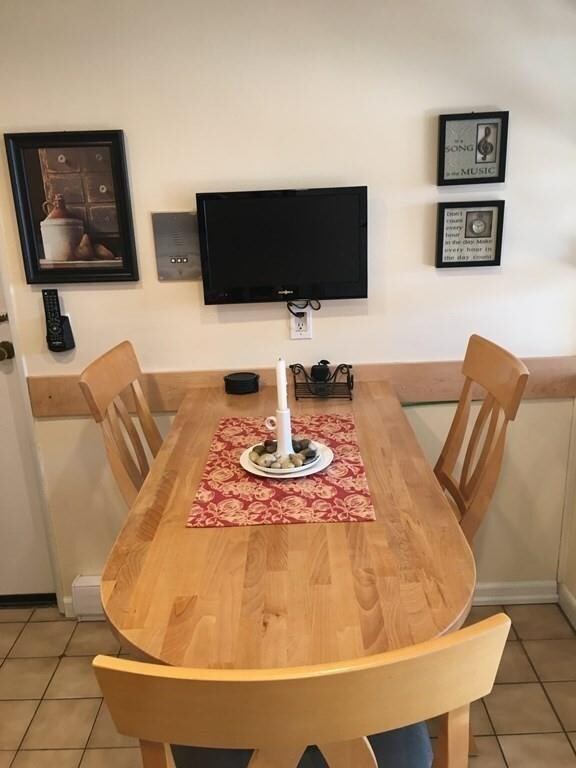 6 Colonial Village Dr unit 1, Arlington, MA 02474 - photo 3