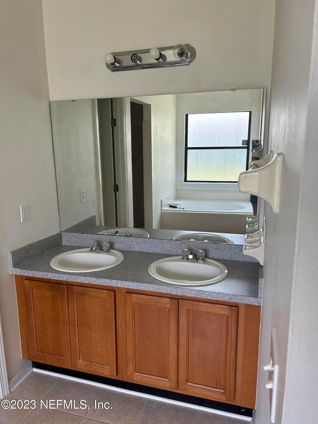 8155 Tessa Terrace E, Jacksonville, FL 32244 - photo 6